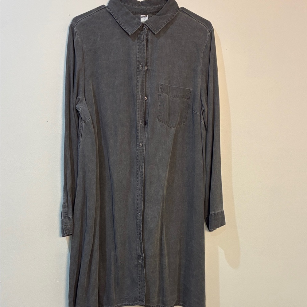 Old Navy Gray Collared Shirt